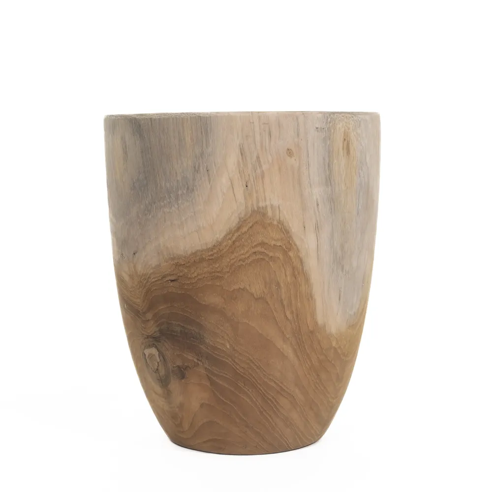 Pot Amelia teakhout Tall Men Standing