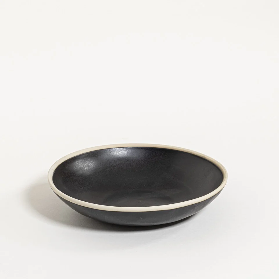 Table Atelier Pastabord 22,5 cm Black Pepper