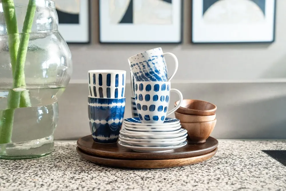vtwonen - Painted Mok met oor - Serviesset van 4 - 275ml