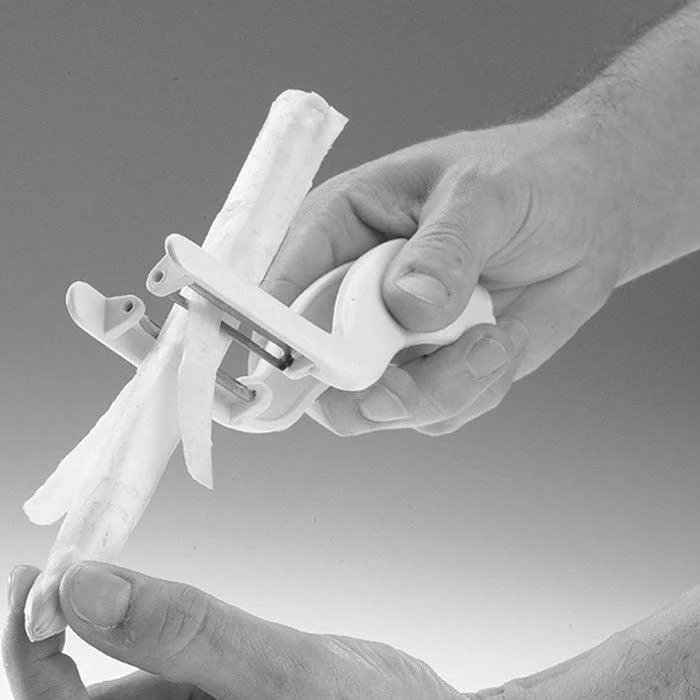 Westmark peel-Star dubbele dunschiller uit aluminium en rvs 19.2x5x3.1cm (12st./disp.)