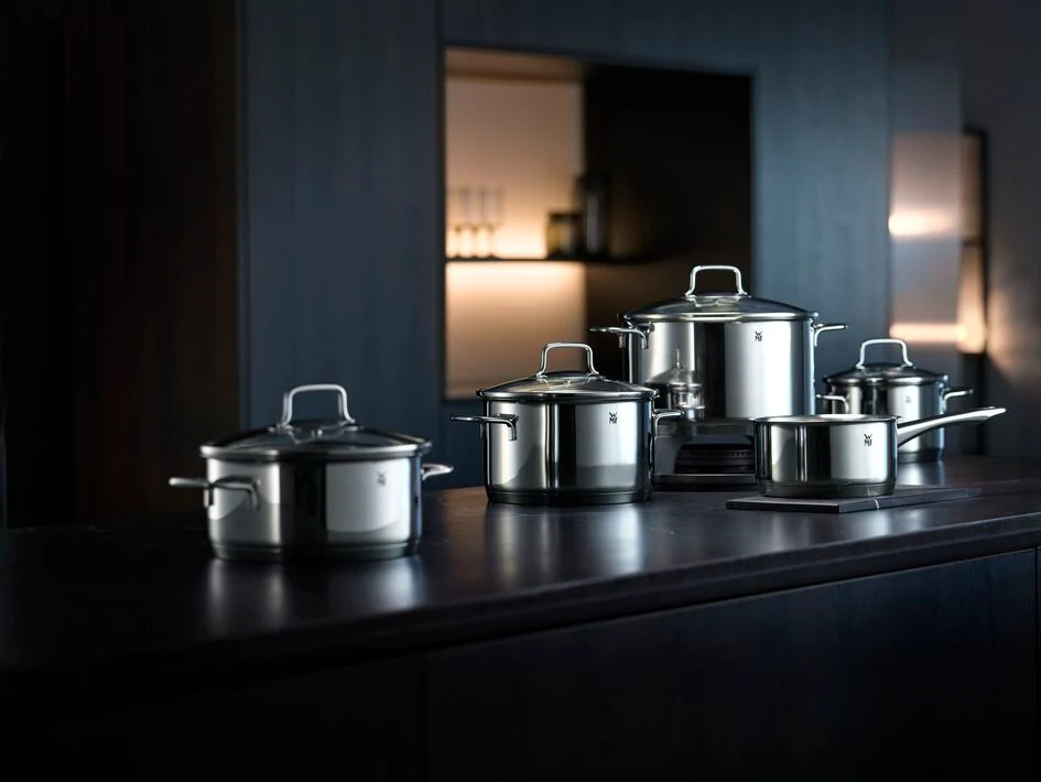WMF Pannenset Astoria 5-Delig Inclusief GRATIS Cookinglife Kookgerei set - Kookpan ø 16, 20, 24 en 28 cm en Steelpan ø 14 cm