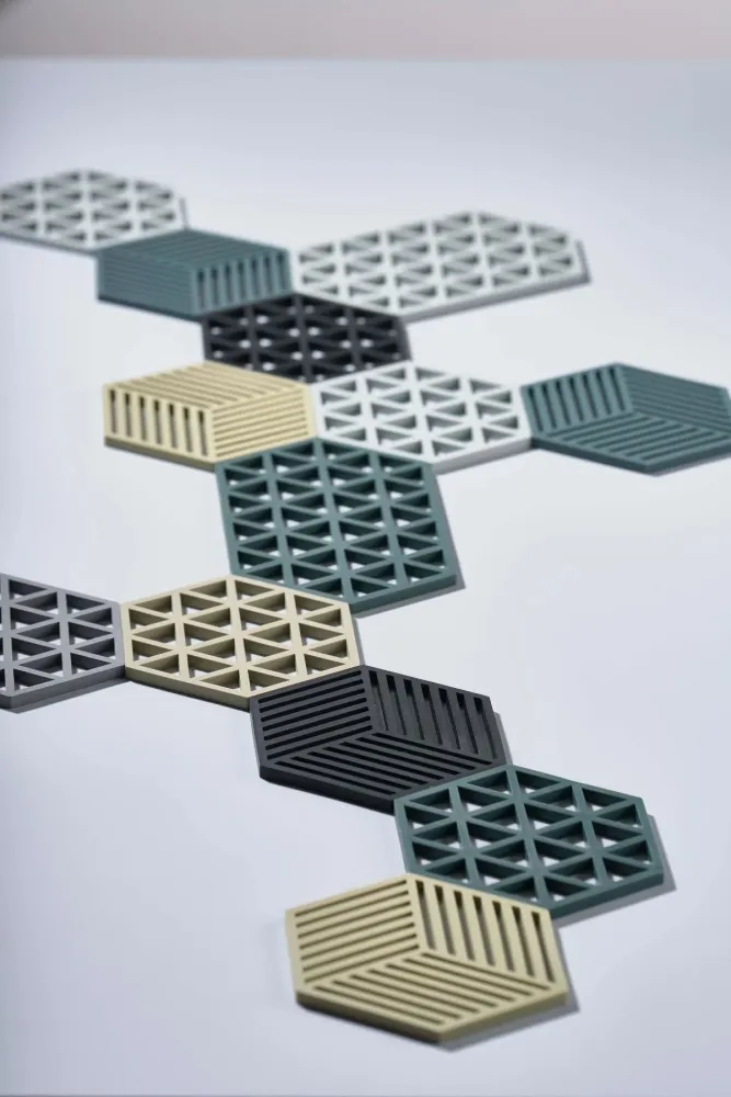 Zone potonderzetter Triangles black
