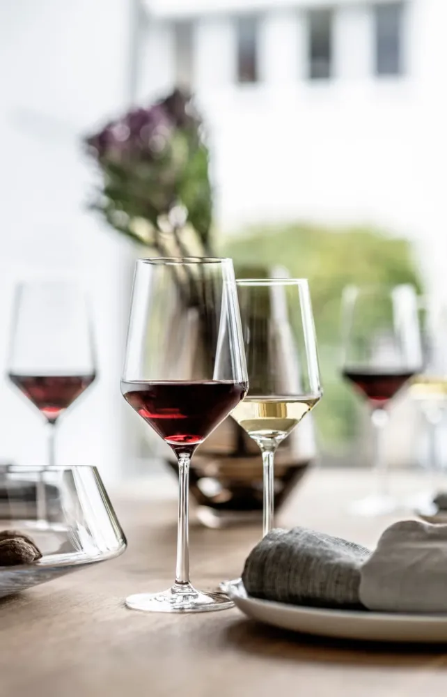Zwiesel Glas Pure Riesling wijnglas 2 - 0.3 Ltr - Geschenkverpakking 2 glazen