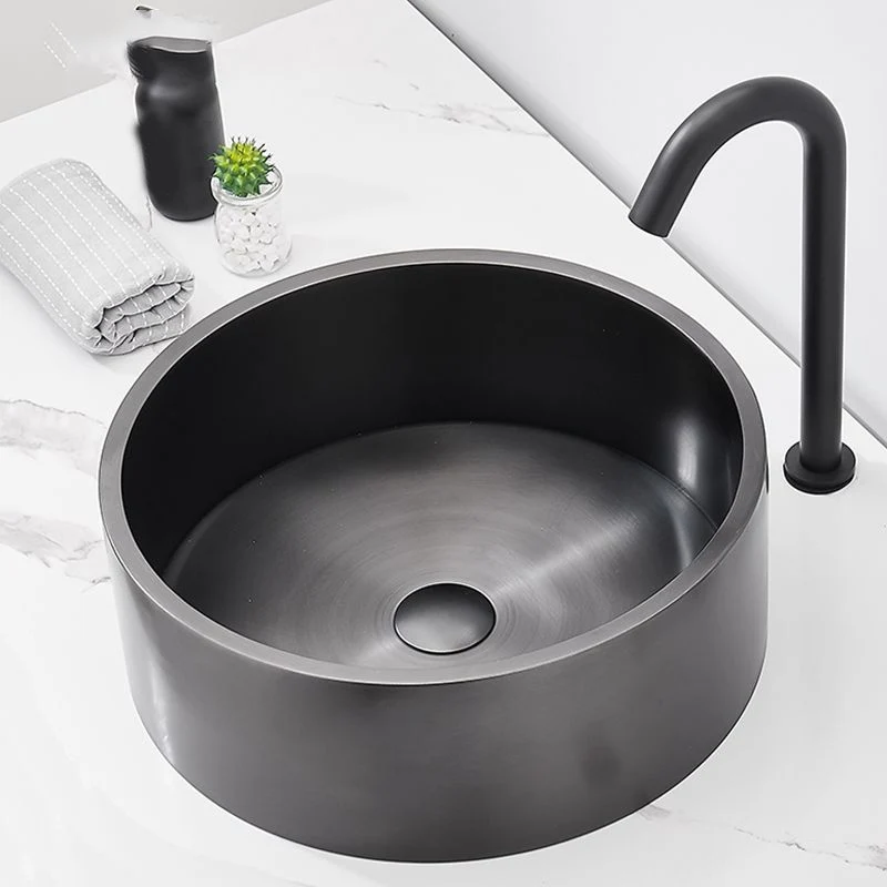 Contemporain Bathroom Sink Metal Round Vessel Bathroom Sink Pop-Up Drain