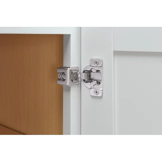 Diamond NOW Arcadia 30- W x 18- H x 12- D Ivoor Door Wall Fully Assembled Cabinet (Recessed Panel Shaker Door Style)