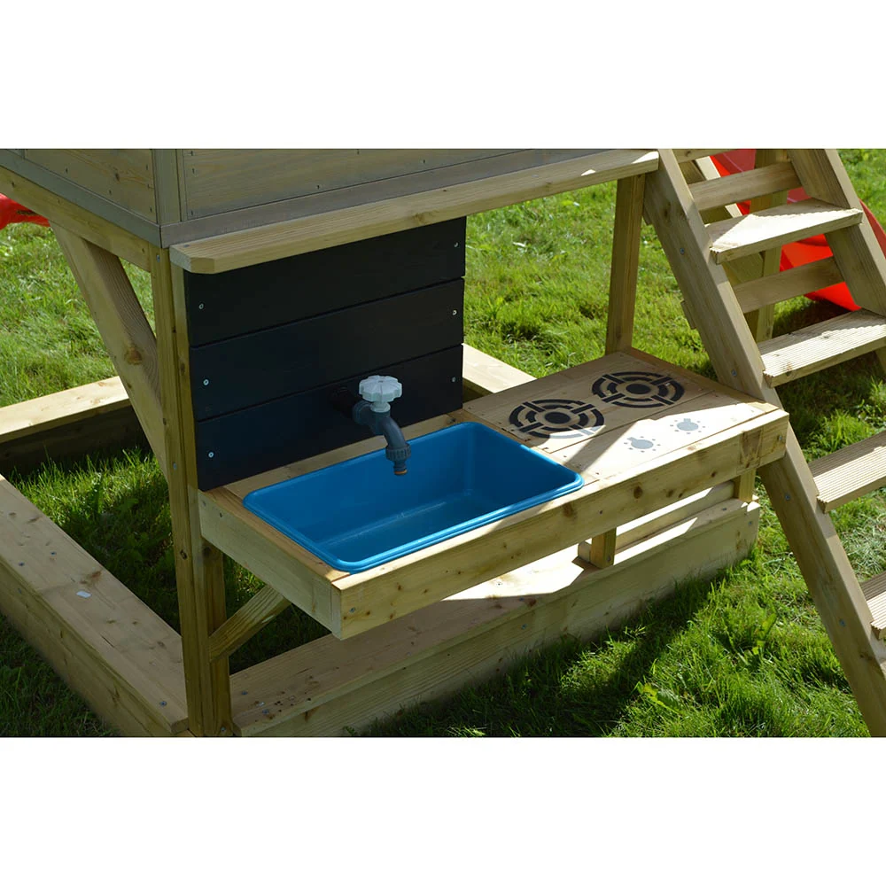 Houtsoort Playhouse - Nordic Adventure Slide and Kitchen