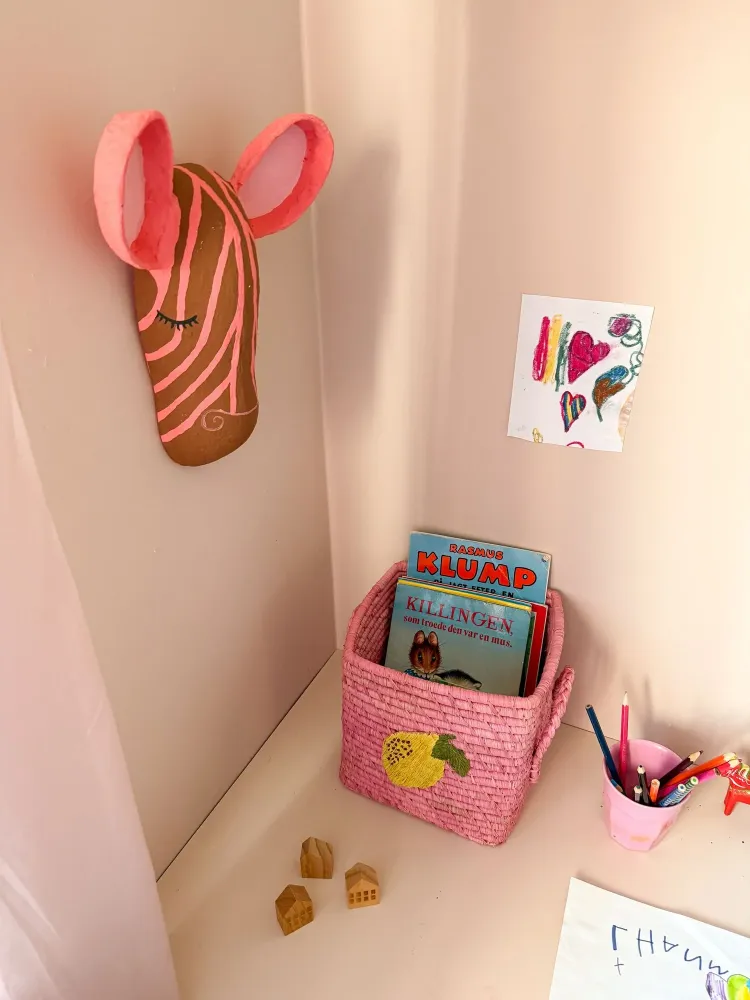 Educatief Verantwoord Square Raffia Basket - Rose