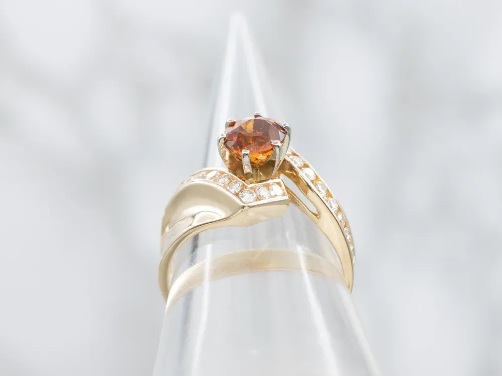 Hessonite Garnet and Channel Set Diamond Bypass Ring 4-delige verpakking