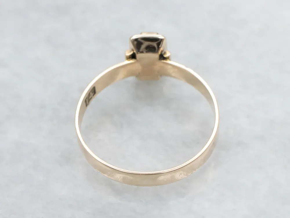 Victorian Era Bezel Set Lapis Solitaire Ring Etched Rose Gouden Setting