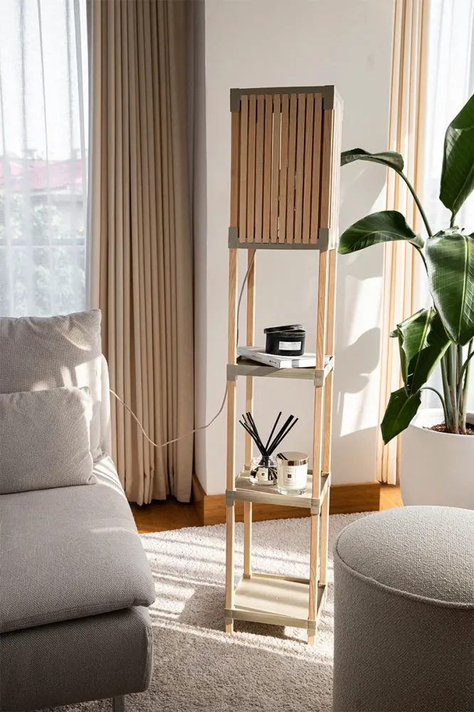 FixWood Houten Staande Lamp met 3 Planken – Scandinavisch Design – Etagère Vloerlamp – Hout & Linnen – Warm Wit Licht – Vo...