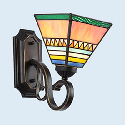 Geometric Wall Mount Fixture Tiffany Style Mission Stained Glaswerk 1 Light Wall Sconce Pink/Brown/Orange-Yellow/Light Blu...