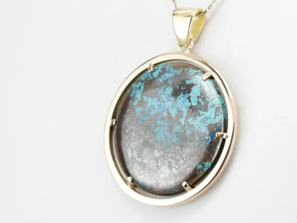 Gouden Chrysocolla Statement Pendant