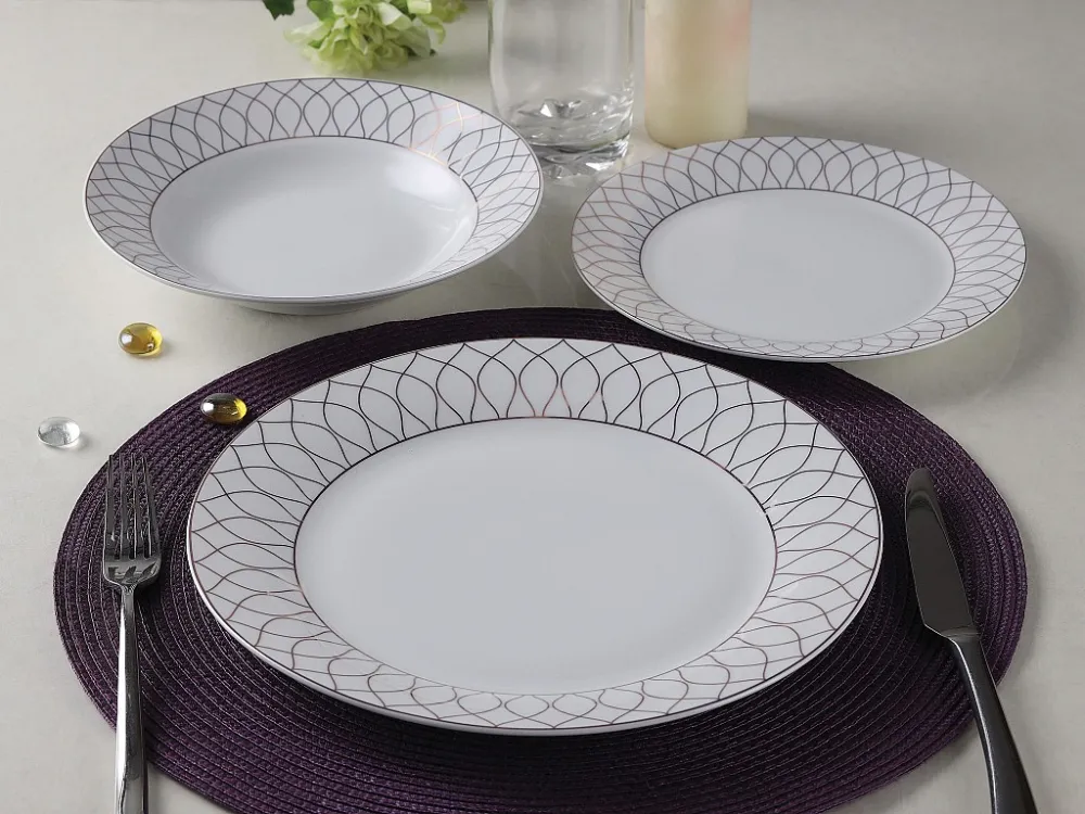 Servies 18 stuks van porselein - Wit en goud - SERISIA