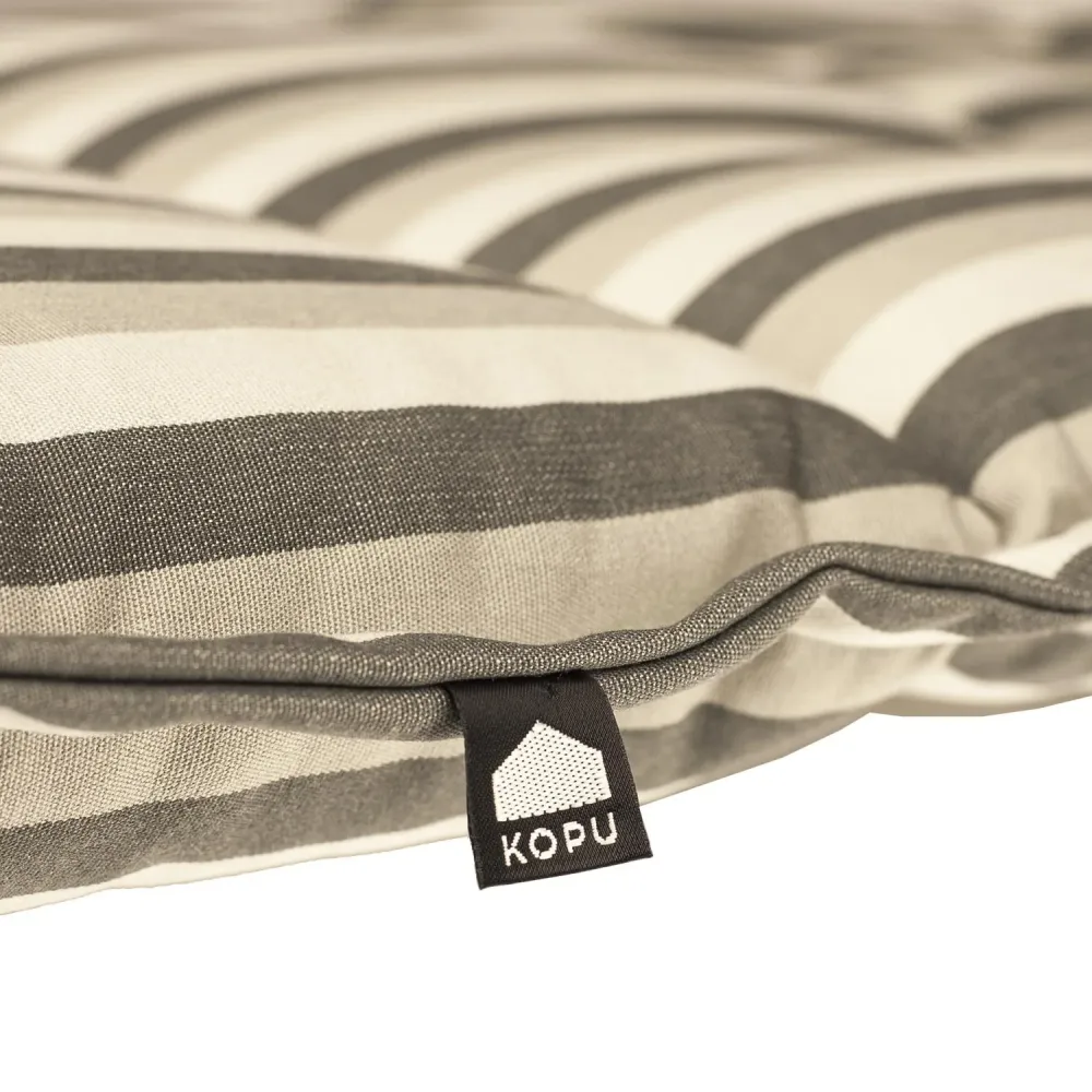 Kopu® Lines Grey - Comfortabel Tuinkussen Hoge Rug - Grijs gestreept