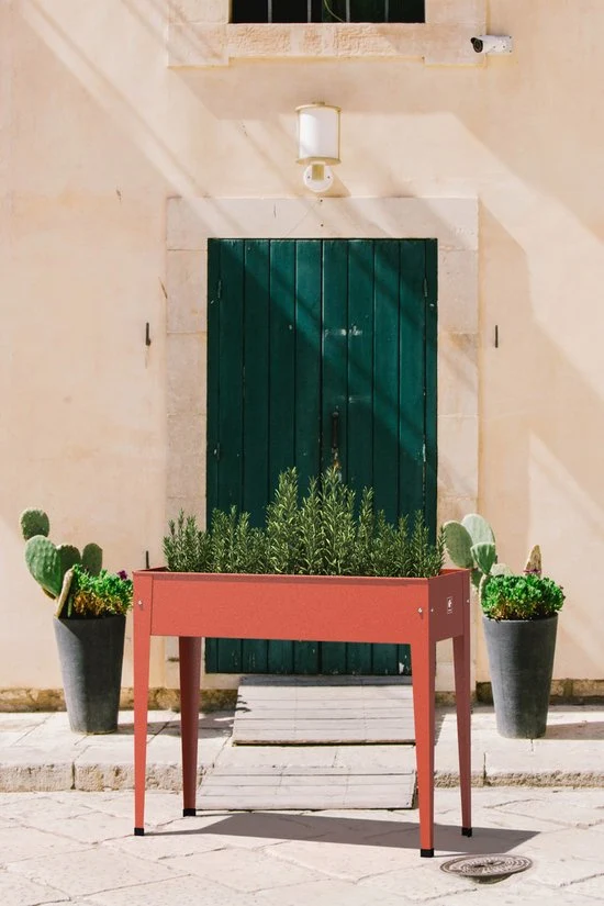 Herstera Garden Urban Hoge Plantenbak Staal - 100x40x84cm - Rood